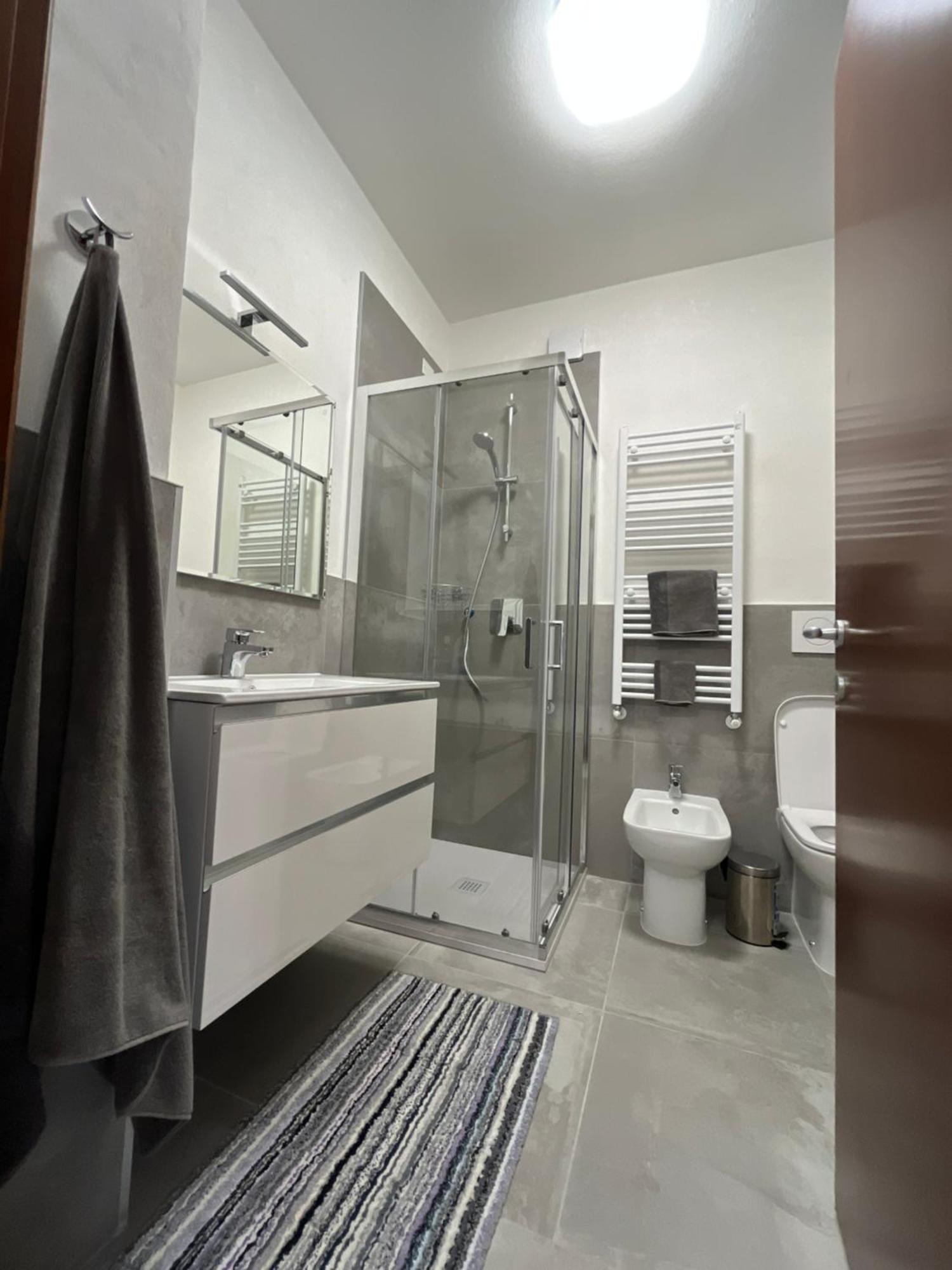 Apartamento Elegante Casa -Rho Fiera Vanzago Exterior foto